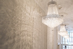 Grand Canal Boutique Hotel - Chandeliers